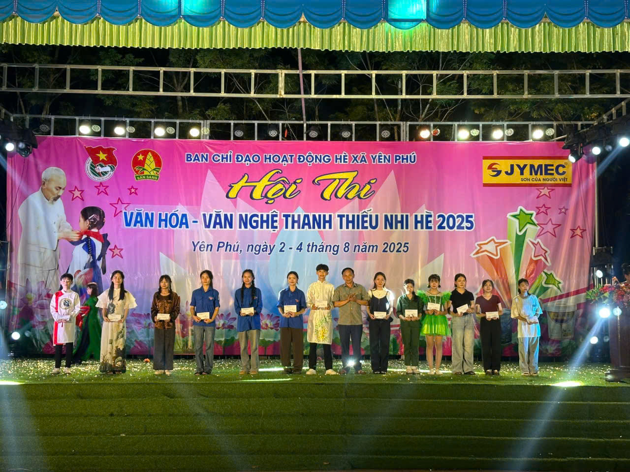 Anh-tin-bai